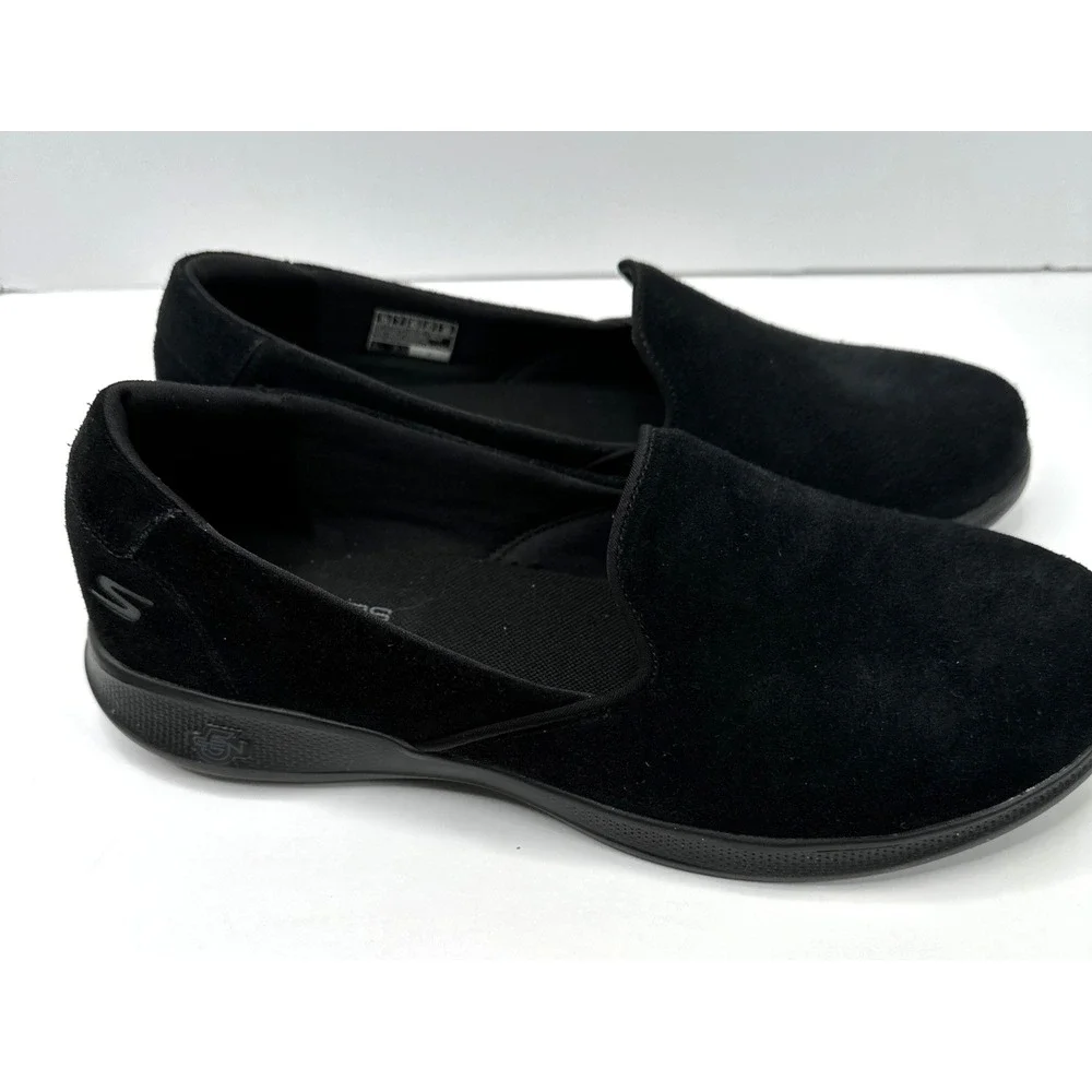 Skechers Women's Go Step Lite Delight Black Suede Shoes Sz 10 Wide Fit NIB
